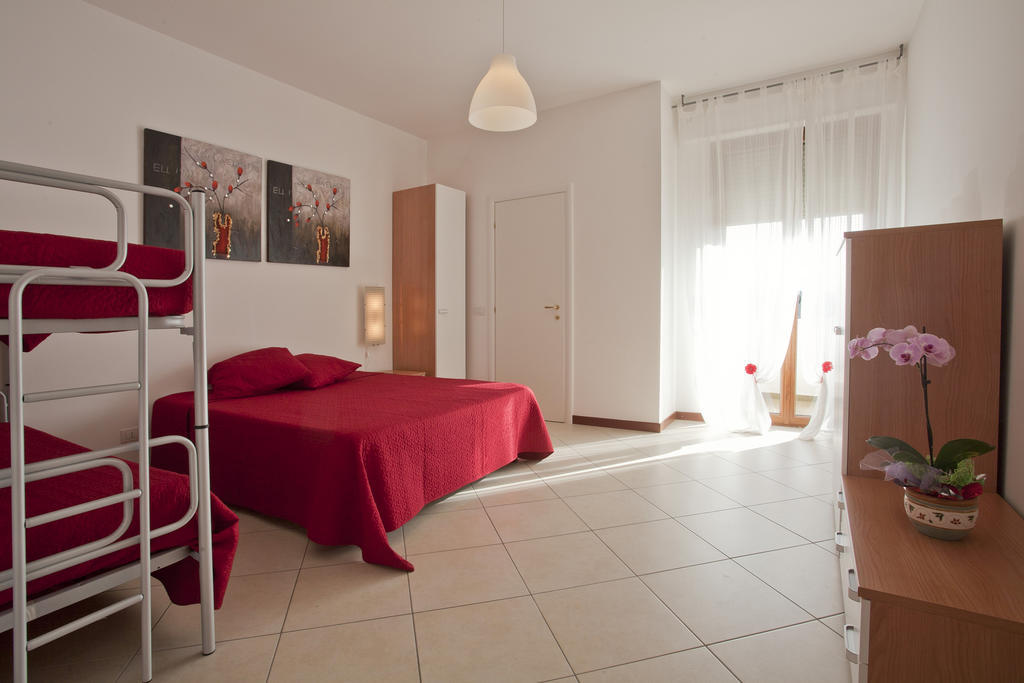 קסטלאנה גרוטה B&B Residenza Bianco Alle Grotte Di Castellana חדר תמונה
